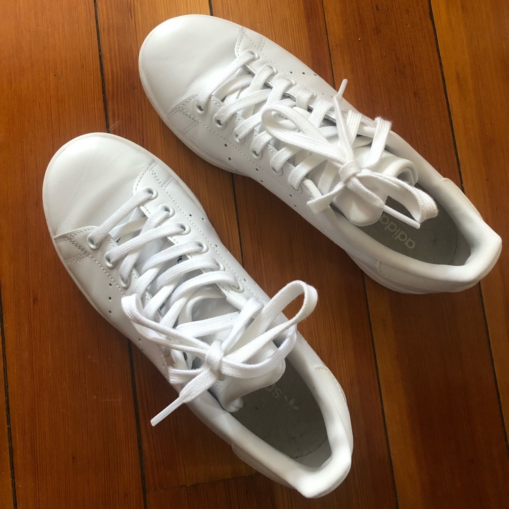 Size 8 Stan smith Like New